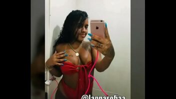 Novinha caiu na net